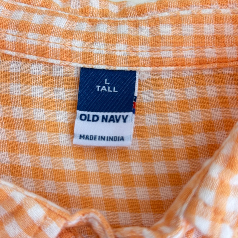 Old Navy Orange Gingham Button-Up Blouse - Picture 5 of 8